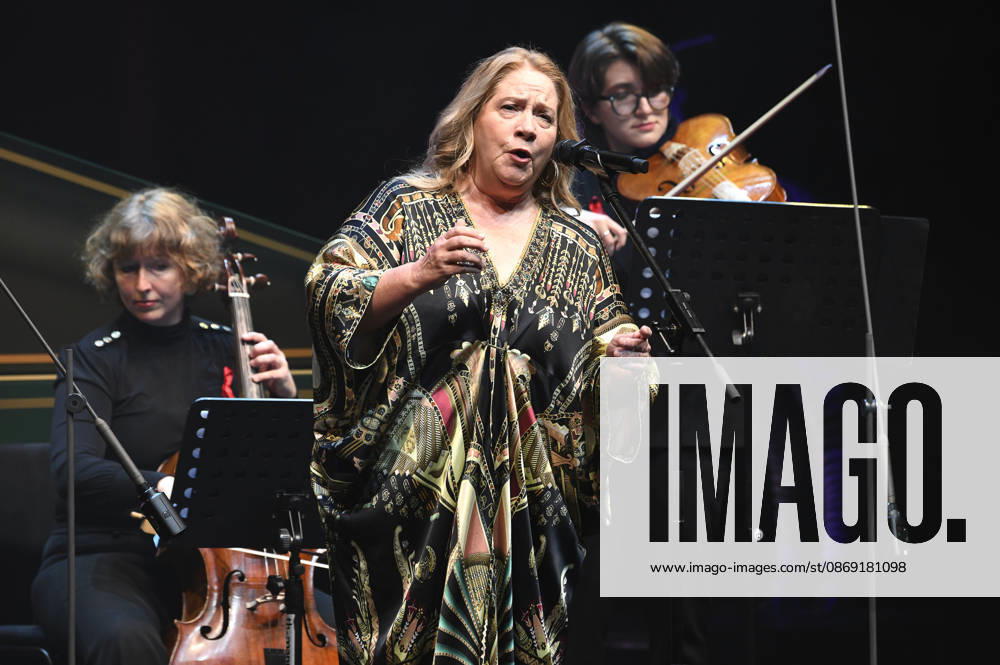 Kathy Kelly at the 18 Hope Gala 2026 at the Schauspielhaus Dresden, October 10, 2026 Foto:xM.xFischerx xFuturexImagex hope_6100
