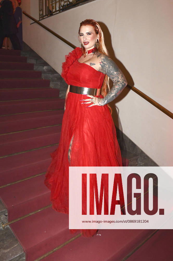 Lyn Künstner at the 18th Hope Gala 2026 at the Schauspielhaus Dresden, October 10, 2026 Foto:xM.xFischerx xFuturexImagex hope_6133