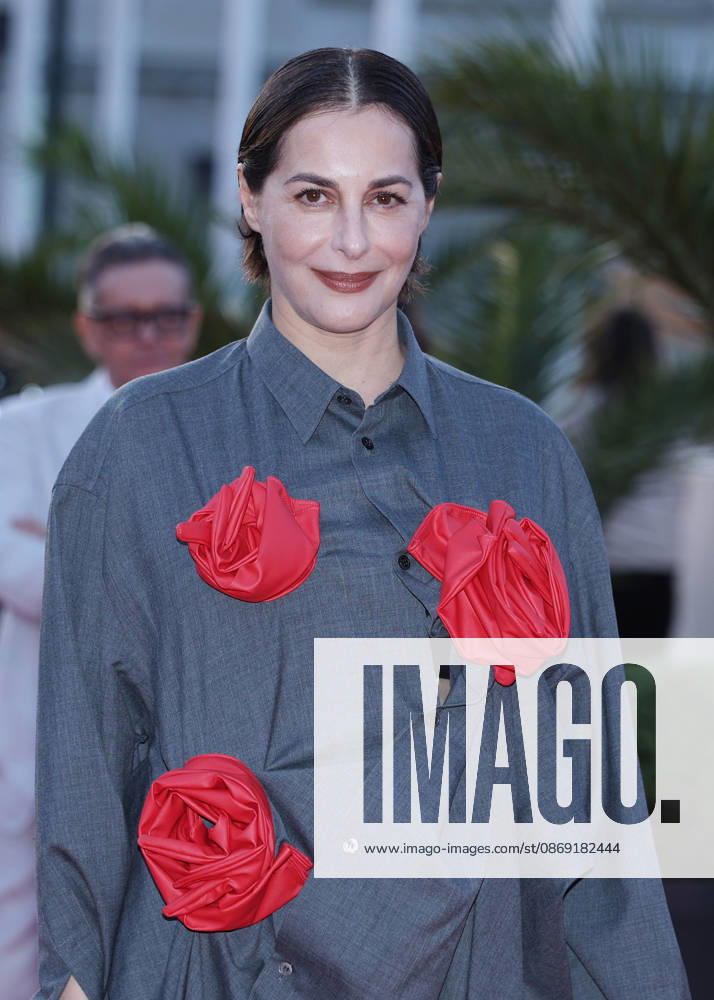 Amira Casar on the red carpet at the closing ceremony of the 37th Dinard British and Irish Film Festival on October 10, 2026, in Dinard. Denis Guignebourg, Bestimage. Red carpet and closing ceremony of the 37th Dinard British and Irish Film Festival, October 10, 2026, Dinard, France