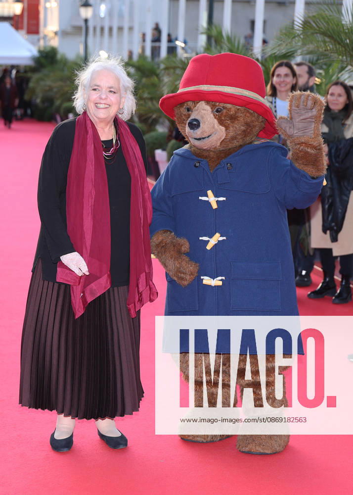 Dominique Green and Paddington on the red carpet at the closing ceremony of the 37th Dinard British and Irish Film Festival on October 10, 2026, in Dinard. Denis Guignebourg, Bestimage. Red carpet and closing ceremony of the 37th Dinard British and Irish Film Festival, October 10, 2026, Dinard, France