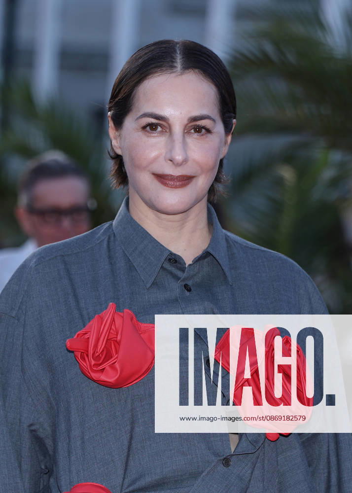 Amira Casar on the red carpet at the closing ceremony of the 37th Dinard British and Irish Film Festival on October 10, 2026, in Dinard. Denis Guignebourg, Bestimage. Red carpet and closing ceremony of the 37th Dinard British and Irish Film Festival, October 10, 2026, Dinard, France