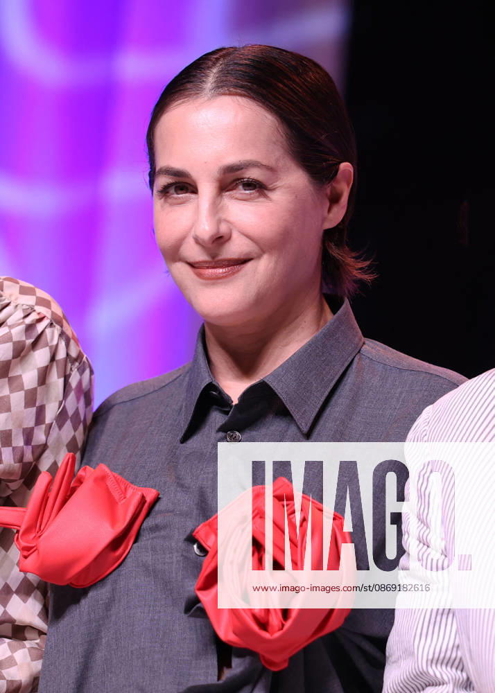 Amira Casar at the closing ceremony of the 37th Dinard British and Irish Film Festival on October 10, 2026, in Dinard. Denis Guignebourg, Bestimage. Red carpet and closing ceremony of the 37th Dinard British and Irish Film Festival, October 10, 2026, Dinard, France