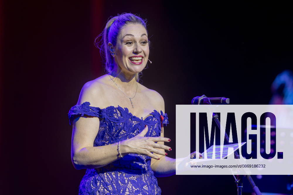 Ruth Moschner will co-host the 18th HOPE Gala with Benjamin Bieneck at the Schauspielhaus Dresden. The HOPE Gala Dresden is a charity event that supports the HOPE Cape Town children’s project in South Africa in its efforts to promote the health, development, and education of children and young adults in the townships around Cape Town.