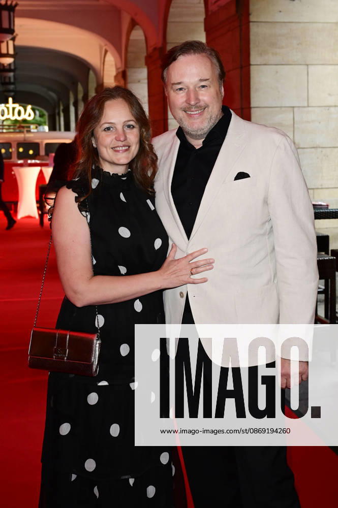 Stephan Grossmann with his wife, Lidija Grossmann, at the 18 Hope Gala 2026 at the Schauspielhaus Dresden, October 10, 2026 Foto:xM.xWehnertx xFuturexImagex hope_6190