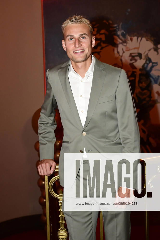 Karl Bebendorf at the 18th Hope Gala 2026 at the Schauspielhaus Dresden, October 10, 2026 Foto:xM.xWehnertx xFuturexImagex hope_6193