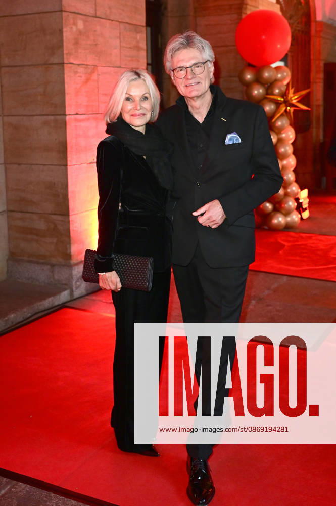 Ulrike Escher and Peter Escher at the 18th Hope Gala 2026 at the Schauspielhaus Dresden, October 10, 2026 Foto:xM.xWehnertx xFuturexImagex hope_6200