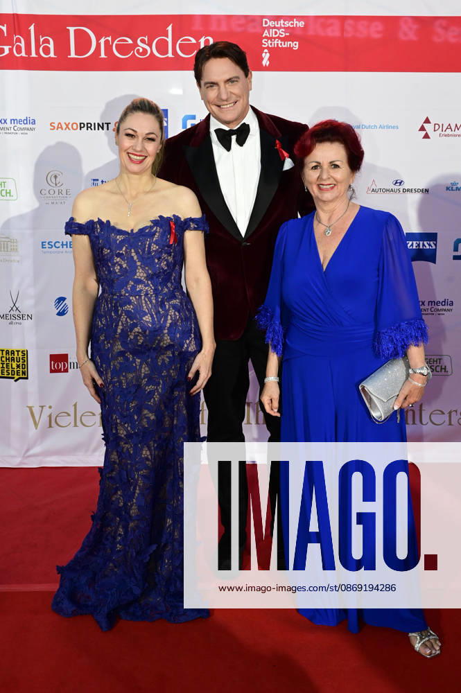 Ruth Moschner, Benjamin Bieneck, and Viola Klein at the 18th Hope Gala 2026 at the Schauspielhaus Dresden, October 10, 2026 Foto:xM.xWehnertx xFuturexImagex hope_6203