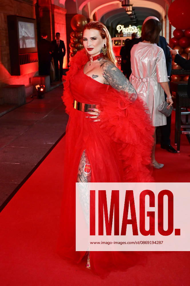 Lyn Künstner at the 18th Hope Gala 2026 at the Schauspielhaus Dresden, October 10, 2026 Foto:xM.xWehnertx xFuturexImagex hope_6204