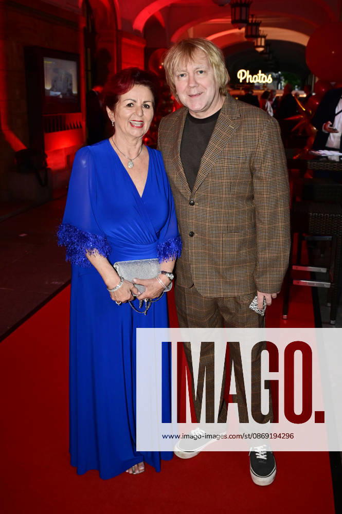 Viola Klein and Tobias Künzel at the 18th Hope Gala 2026 at the Schauspielhaus Dresden, October 10, 2026 Foto:xM.xWehnertx xFuturexImagex hope_6211