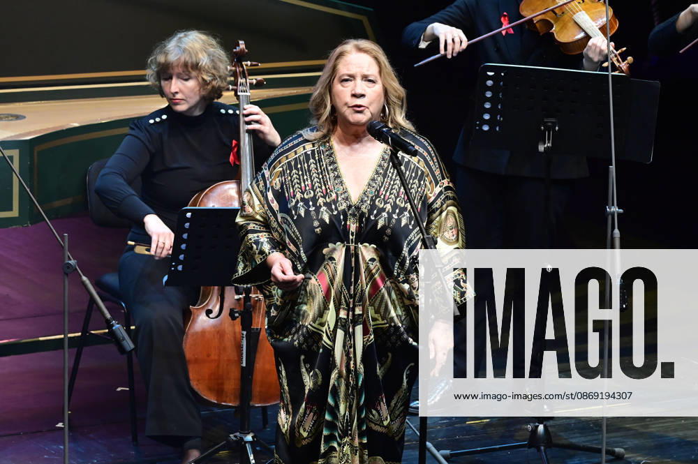 Kathy Kelly at the 18 Hope Gala 2026 at the Schauspielhaus Dresden, October 10, 2026 Foto:xM.xWehnertx xFuturexImagex hope_6223