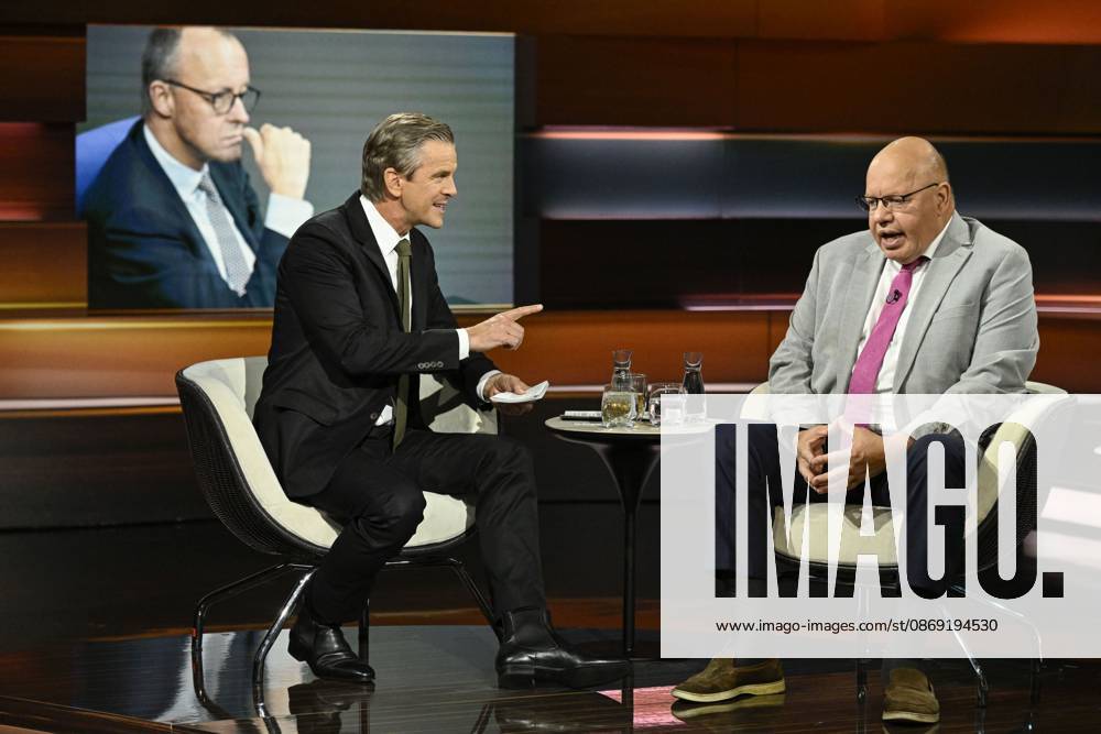 Markus Lanz with Peter Altmaier on October 26, 2026; Markus Lanz and Peter Altmaier on October 8, 2026, on *Markus Lanz*, ZDF TV, talk show, Germany, German, German man, men, politics, politician, CDU, German politician, Italy, Italian, Italian, Ge