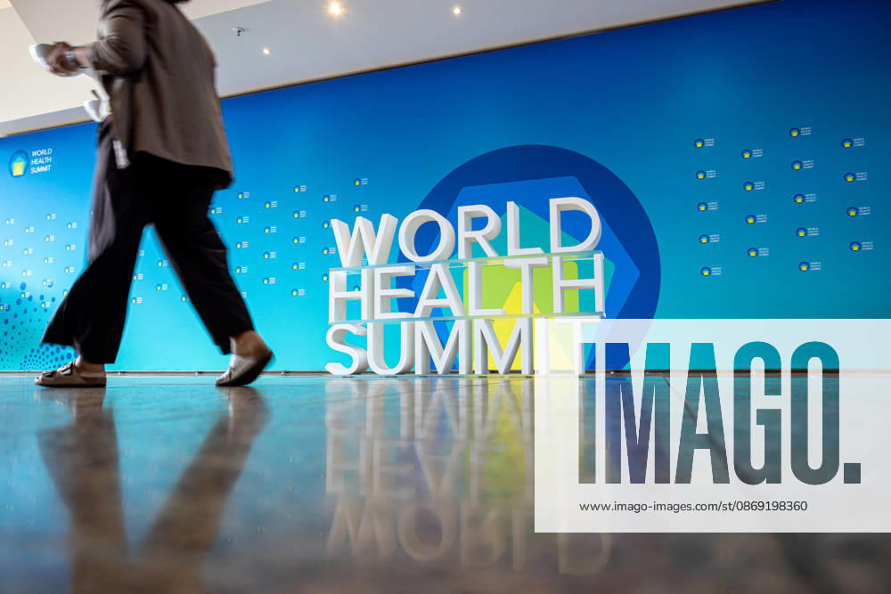 World Health Summit 2026: Global Health Policy, Germany, Berlin, October 11, 2026. A 3D sign for the World Health Summit at the InterContinental Hotel in Berlin, where the international health summit is taking place.