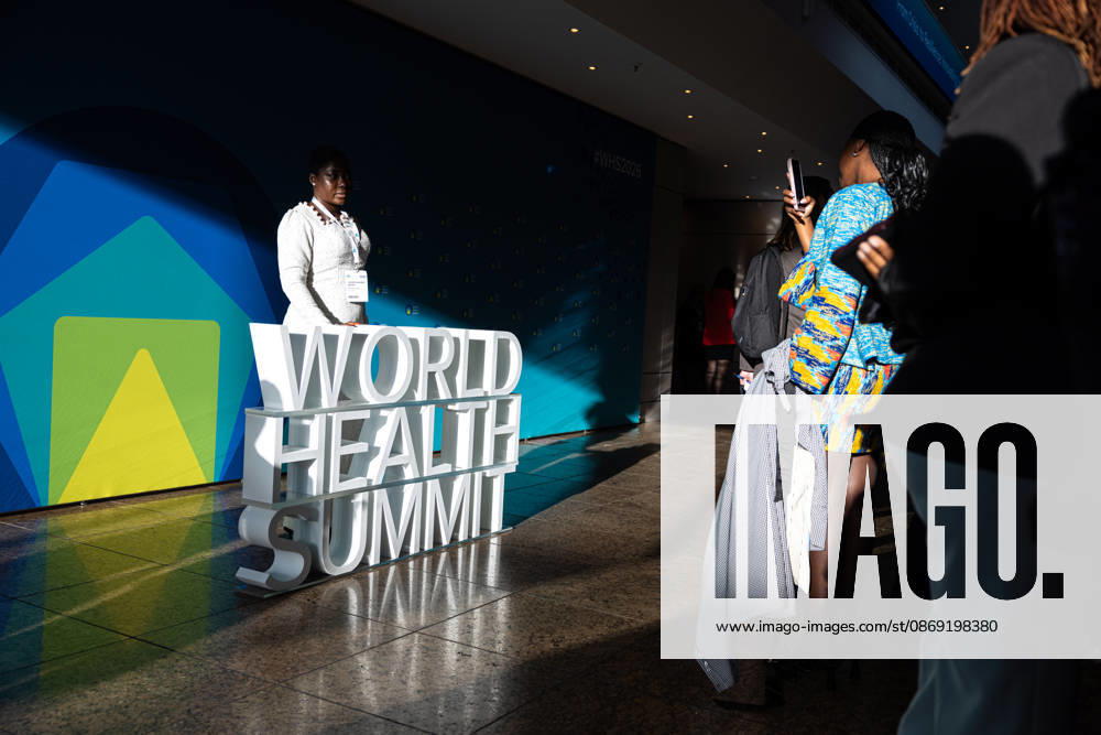 World Health Summit 2026: Global Health Policy, Germany, Berlin, October 11, 2026. A 3D sign for the World Health Summit at the InterContinental Hotel in Berlin, where the international health summit is taking place.
