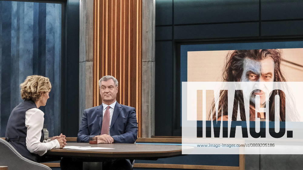 In the photo, from left: Caren Miosga, Markus Söder, Minister-President of Bavaria, CSU, Braveheart GER, Berlin, studio, guest on Caren Miosga’s show, political talk show, TV, program, Das Erste, from Studio 20 in Berlin-Adlershof, topic: How will the government get out of the crisis? , Mr. Söder, October 11, 2026,