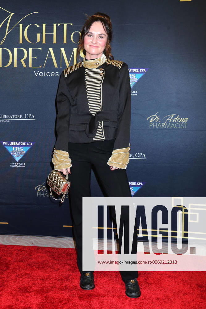 LOS ANGELES - OCT 8: Madeline Carroll at the Night of Dreams Gala at the Beverly Hills Hotel on October 8, 2026 in Beverly Hills, CA Beverly Hills USA - ZUMAnc22 20261011_zaa_nc22_006