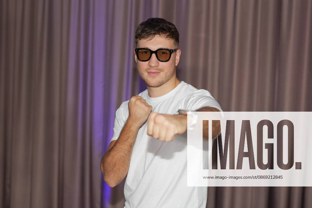 Fame Fighting 2026 Press Conference: Oliver Ginkel at the press conference for the fourth edition of Fame Fighting Celebrity Boxing on October 11, 2026, at the Atlantic Hotel in Essen, North Rhine-Westphalia