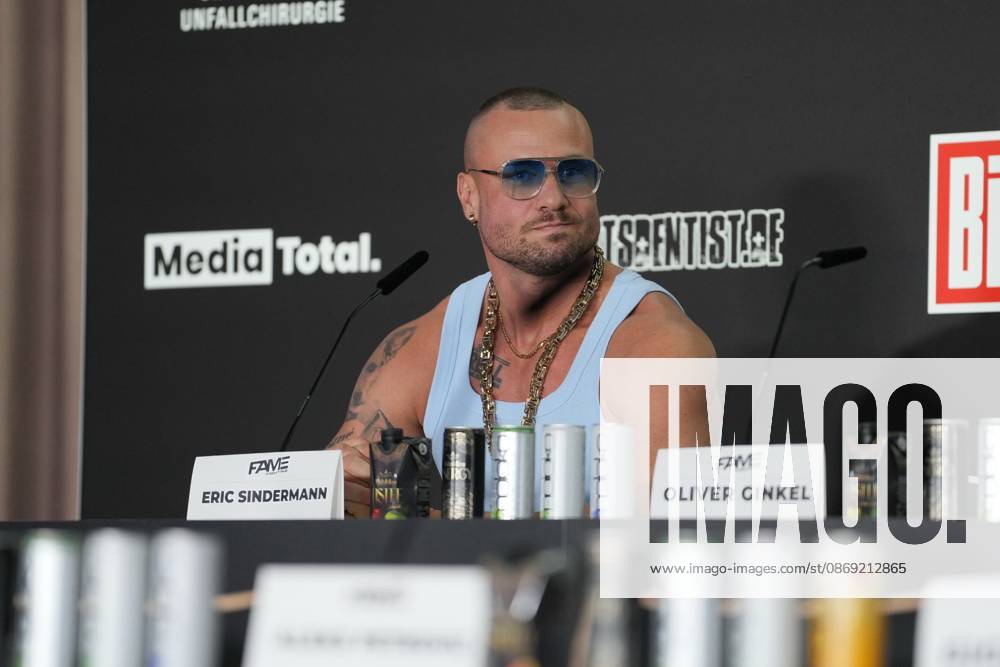 Fame Fighting 2026 Press Conference: Eric Sindermann at the press conference for the fourth edition of Fame Fighting Celebrity Boxing on October 11, 2026, at the Atlantic Hotel in Essen, North Rhine-Westphalia