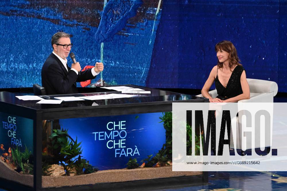 IPA89573772 - Milan, TV Show Che Tempo Che Fa - Nove. Pictured: Fabio Fazio, Sophie Marceau