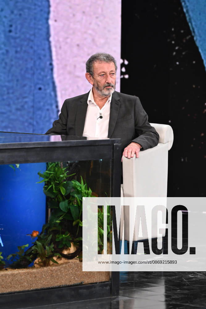IPA89573728 - Milan, TV Show Che Tempo Che Fa - Nove. Pictured: Michele Serra