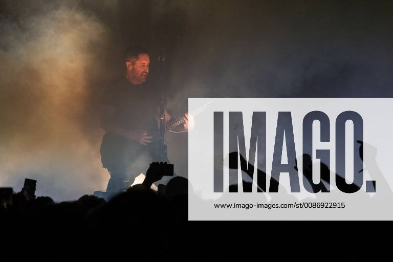 EUM20181120ESP06.JPG.CIUDAD DE MEXICO Music Musica-Nine Inch Nails.- La banda estadounidense de rock industrial Nine Inch Nails durante su presentacion en el escenario del Plaza Condesa, la noche del lunes 19 de noviembre de 2018. Foto: Agencia EL UNIVERSAL German Espinosa EVZ - ZUMAu78_ 20181120_zaf_u78_023