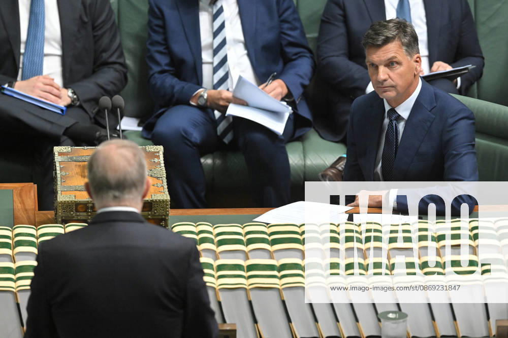 QUESTION TIME, Prime Minister Anthony Albanese and Leader of the Opposition Angus Taylor during Question Time in the House of Representatives at Parliament House in Canberra, Monday, October 12, 2026. ( NO ARCHIVING CANBERRA AUSTRALIAN CAPITAL TERRITORY Australia