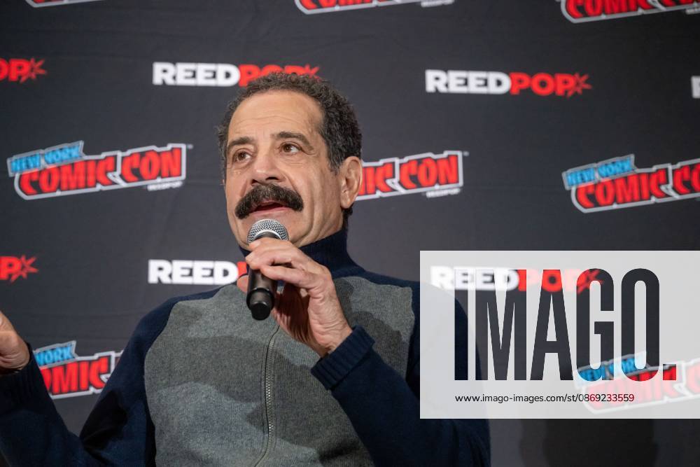 Tony Shalhoub speaks at a panel discussion for CBS s new crime-solving drama EINSTEIN!.during New York Comic Con 2026 at The Jacob K. Javits Convention Center on October 11, 2026 in New York City. New York United States - ZUMAs197 20261011_aaa_s197_369