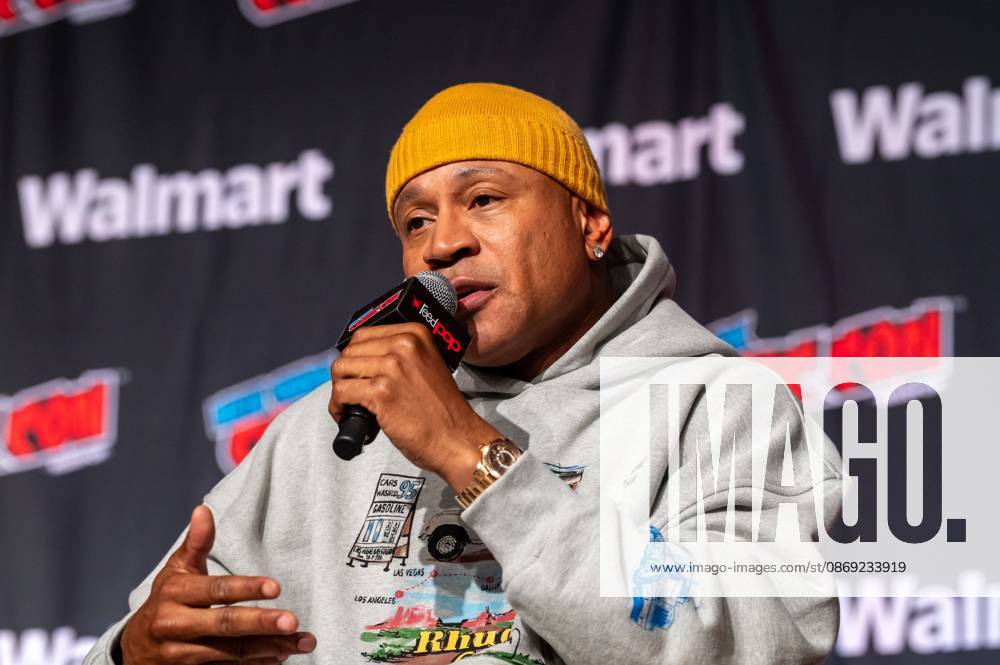 LL COOL J speaks at a panel discussion for CBS new series NCIS: NEW YORK.during New York Comic Con 2026 at The Jacob K. Javits Convention Center on October 11, 2026 in New York City. New York United States - ZUMAs197 20261011_aaa_s197_410