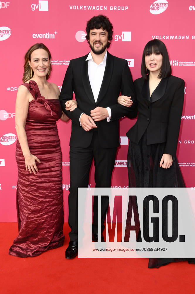 Sarah Willis, Andre Schuen, and Alice Sara Ott at the 2026 Opus Klassik Awards ceremony at the Konzerthaus am Gendarmenmarkt in Berlin, October 11, 2026 Foto:xN.xKubelkax xFuturexImagex opus_6021