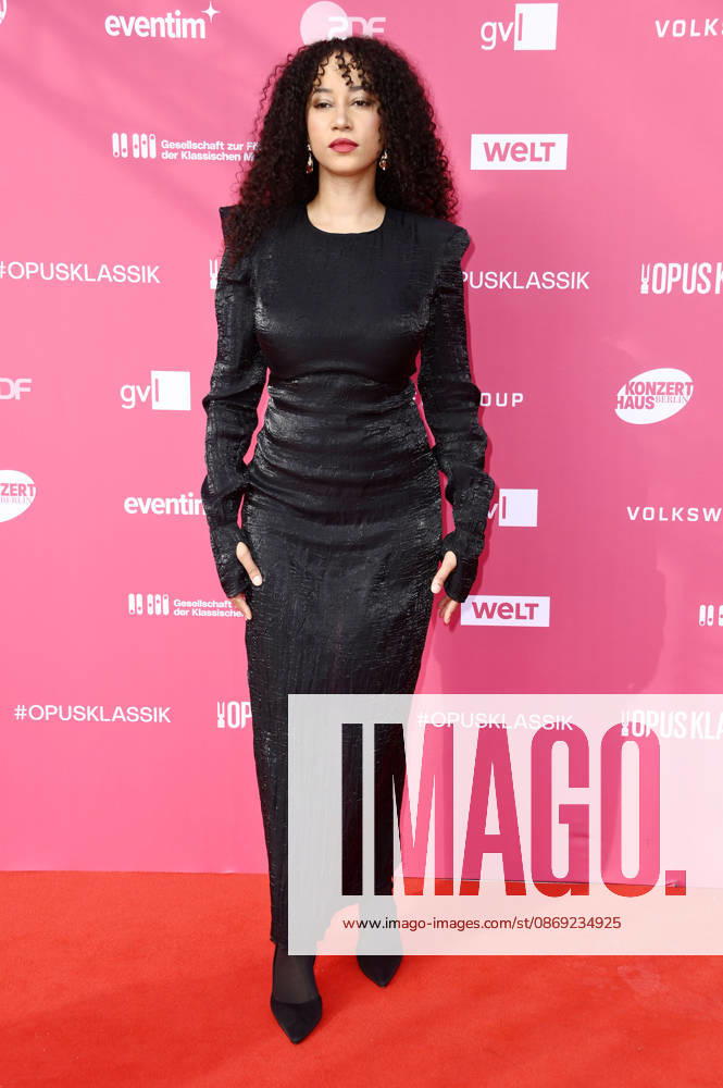 Suena at the 2026 Opus Klassik Awards ceremony at the Konzerthaus am Gendarmenmarkt in Berlin, October 11, 2026 Foto:xN.xKubelkax xFuturexImagex opus_6028