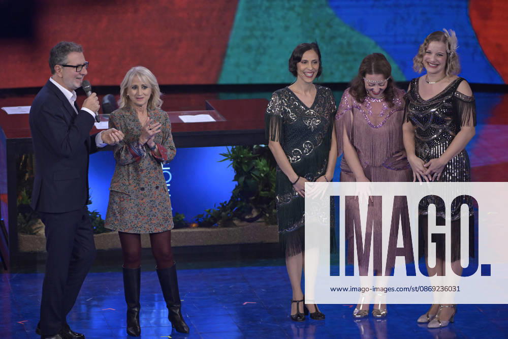 Photo by Mario Romano, IPP Milan, October 11, 2026. From the television show *Che Tempo Che Fa*: pictured are Fabio Fazio, Luciana Littizzetto, and the Kali Sisters—Elena Caligiuri (mezzo-soprano), Stefania Balzano (soprano), and Elena Fasola (contralto). Italy Photo Press World. Copyright *Che Tempo Che Fa*