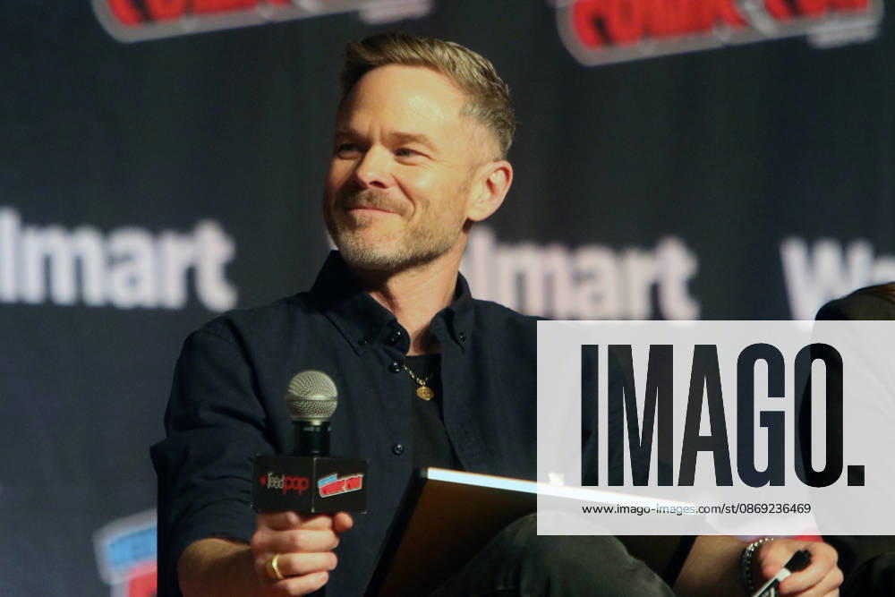 NEW YORK, NY- OCTOBER 11: Shawn Ashmore pictured at The Rookie panel during New York Comic Con 2026 at Javits Center on October 11, 2026 in New York City.