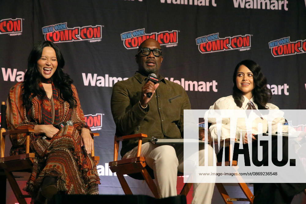 NEW YORK, NY- OCTOBER 11: Melissa O Neil, Richard T. Jones and Alyssa Diaz pictured at The Rookie panel during New York Comic Con 2026 at Javits Center on October 11, 2026 in New York City.