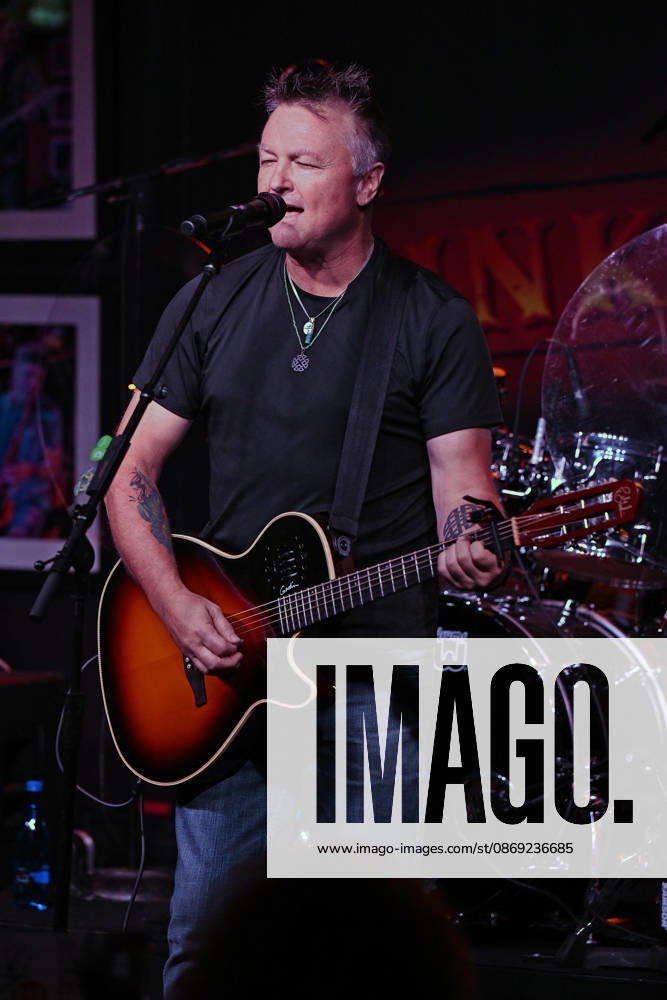 Edwin McCain performs at The Funky Biscuit on October 11, 2026 in Boca Raton, Florida.