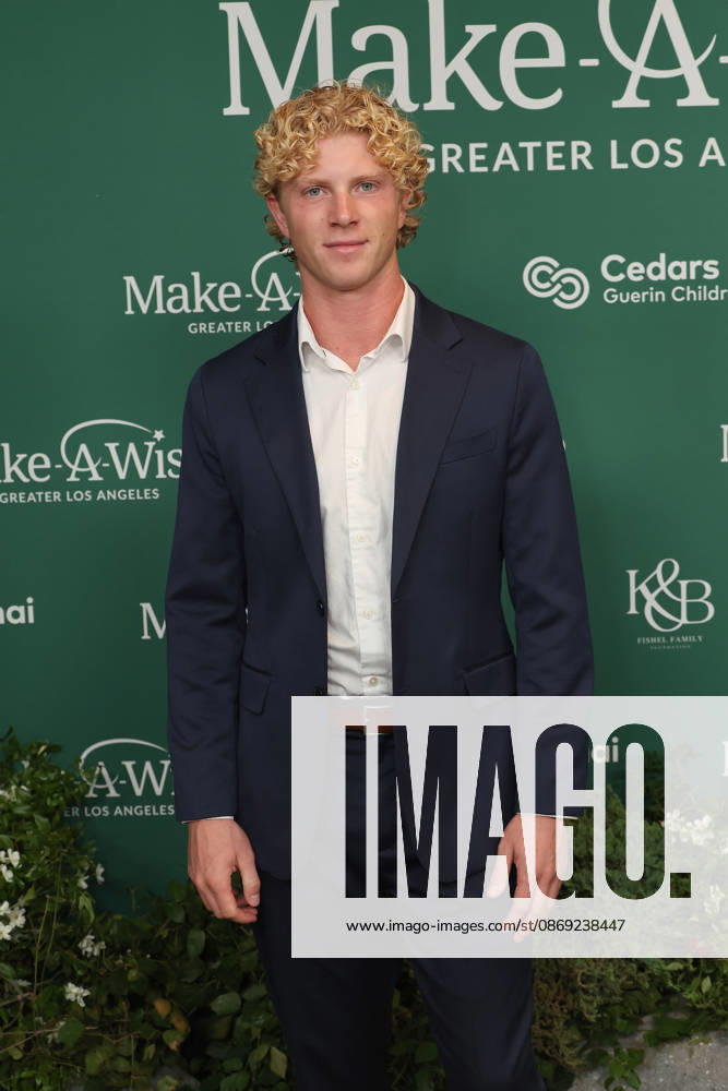 filenamebase:0,-5} at 2026 Los Angeles Make A Wish Foundation Gala at Fairmont Century Plaza Hotel Century City USA - ZUMAg107 20261011_zep_g107_052