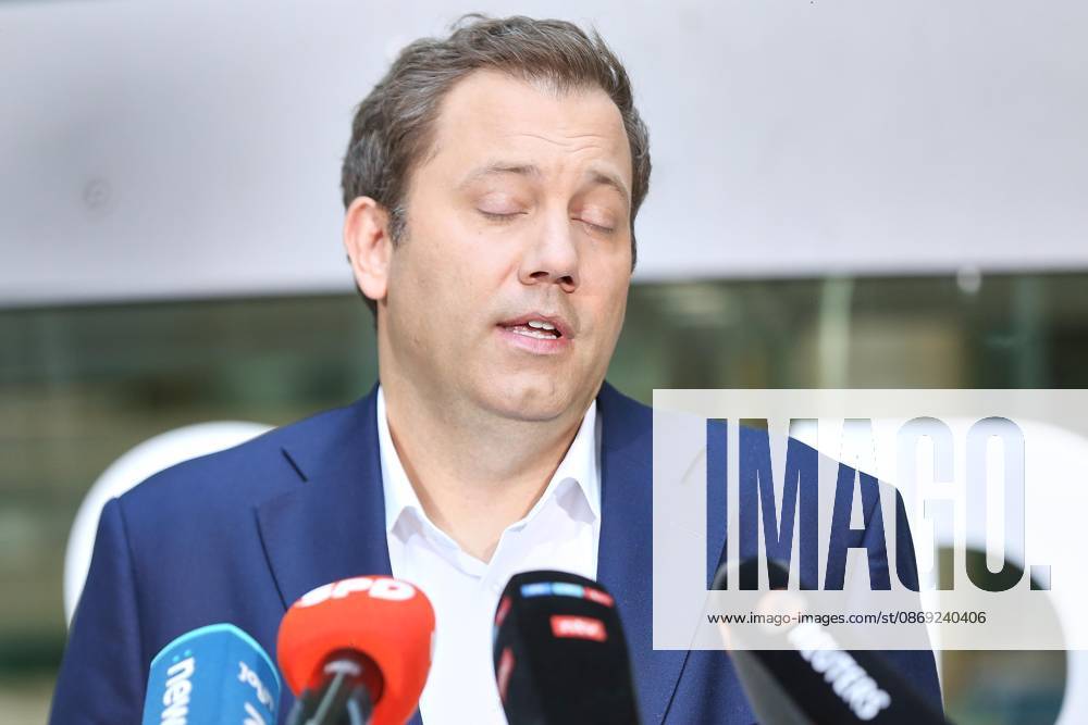 Willy Brandt House Press Conference Following the Executive Board Meeting Federal Minister of Finance Lars Klingbeil, SPD