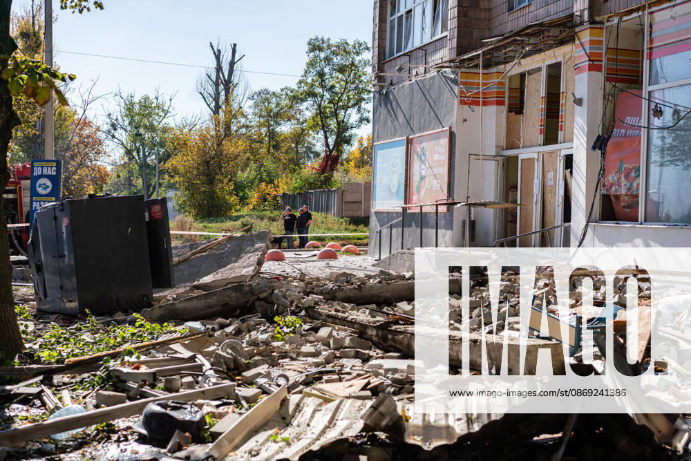 Russian drone attack hits residential building in Ukraine s Kharkiv, injuring 13 KHARKIV, UKRAINE - OCTOBER 12: A view of a heavy damage following a drone attack that injured 13 people in Kharkiv, Ukraine, on October 12, 2026. Firefighters, police officers and rescue teams were dispatched to the scene to assist affected residents. Carlo Bravo Anadolu Kharkiv Ukraine. Editorial use only. Please get in touch for any other usage.