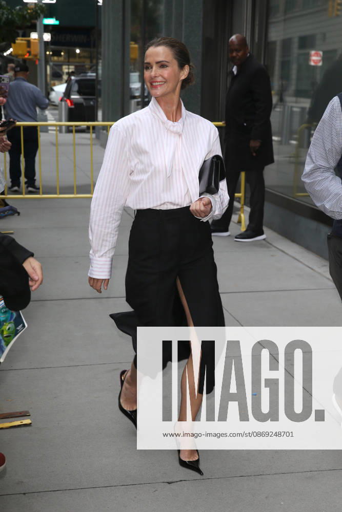 KERI RUSSELL at ABC Studios in New York City for Ã¢â‚¬ËœGood Morning America. New York USA - ZUMAh16_ 20261012_zaf_h16_037
