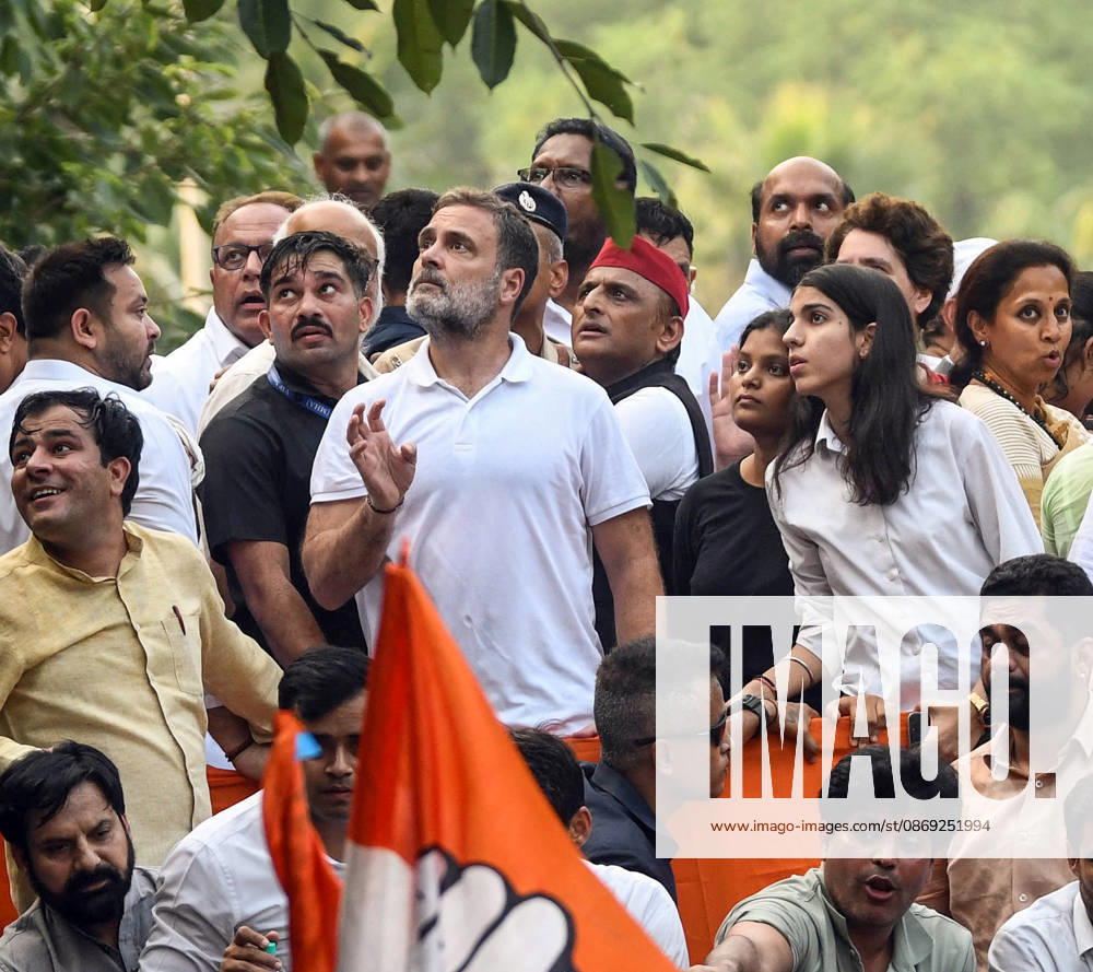 INDIA bloc leaders call for a march towards the Supreme Court New Delhi, Oct 12 (ANI): Lok Sabha LoP Rahul Gandhi with Samajwadi Party National President Akhilesh Yadav, Congress MP Priyanka Gandhi Vadra, RJD leader Tejashwi Yadav, NCP-SCP MP Supriya Sule and others during the INDIA bloc s protest march towards the Supreme Court against Chief Election Commissioner Gyanesh Kumar, in New Delhi on Monday. New Delhi Delhi India