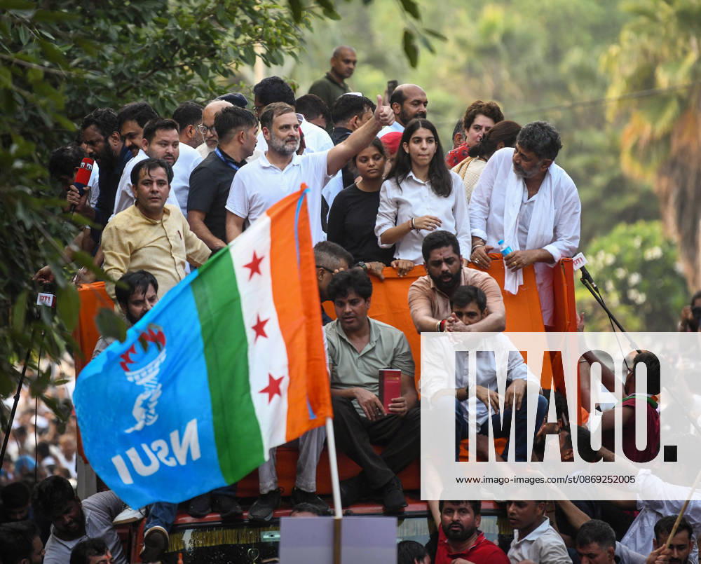 INDIA bloc leaders call for a march towards the Supreme Court New Delhi, Oct 12 (ANI): Lok Sabha LoP Rahul Gandhi with RJD leader Tejashwi Yadav, Karnataka Chief Minister DK Shivakumar and others during the INDIA bloc s protest march towards the Supreme Court against Chief Election Commissioner Gyanesh Kumar, in New Delhi on Monday. New Delhi Delhi India