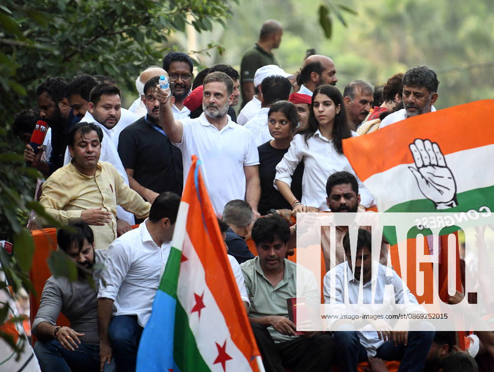 INDIA bloc leaders call for a march towards the Supreme Court New Delhi, Oct 12 (ANI): Lok Sabha LoP Rahul Gandhi with RJD leader Tejashwi Yadav, Karnataka Chief Minister DK Shivakumar and others during the INDIA bloc s protest march towards the Supreme Court against Chief Election Commissioner Gyanesh Kumar, in New Delhi on Monday. Himachal Pradesh Chief Minister Sukhvinder Singh Sukhu also present. New Delhi Delhi India