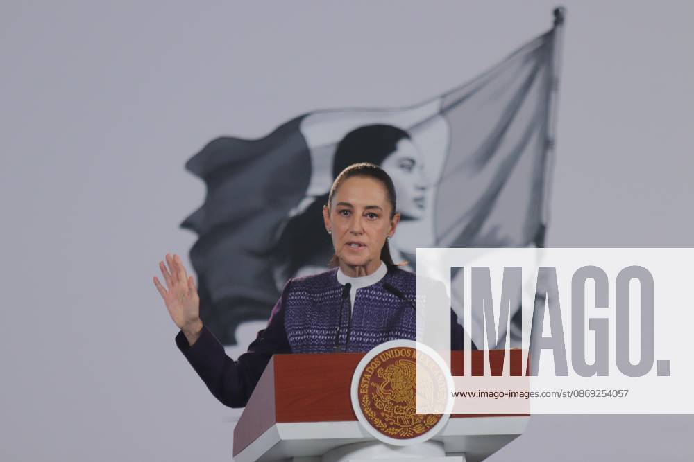 Sheinbaum Addresses USMCA Trade Agreement MEXICO CITY, MEXICO, OCTOBER 12, 2026: Mexican President Claudia Sheinbaum speaks during her morning press conference at the National Palace in Mexico City. Sheinbaum says the United States-Mexico-Canada Agreement (USMCA) remains in force while Mexico continues trade talks with the United States. Mexico city Mexico