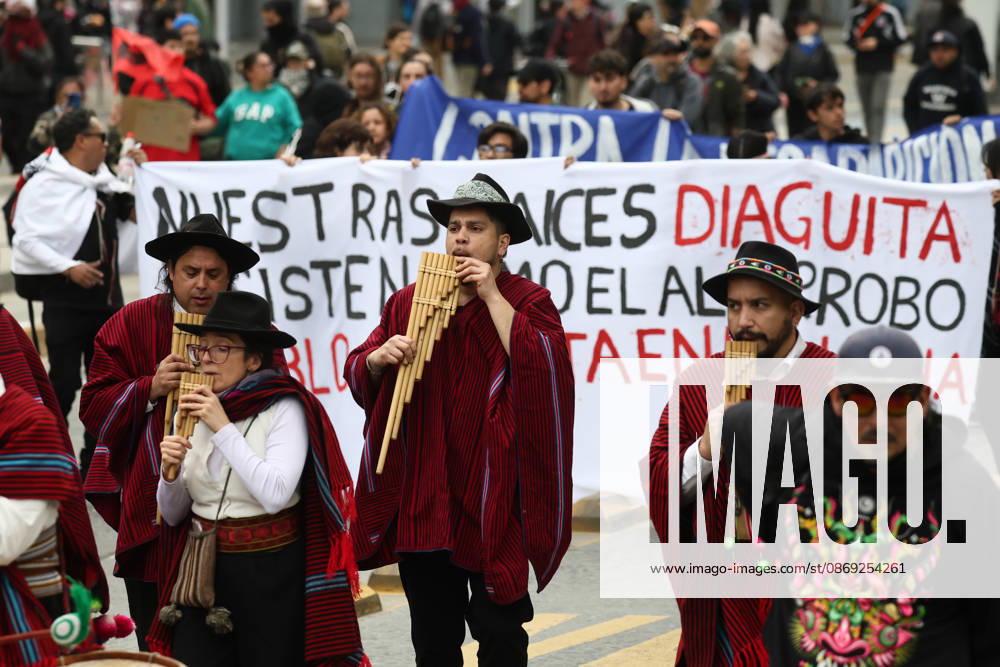 The assembly of indigenous organizations calls for a march: Indigenous Peoples in Resistance for Autonomy and Demilitarization. Dragomir Yankovic Aton Chile, Santiago, Chile Aton 1199025