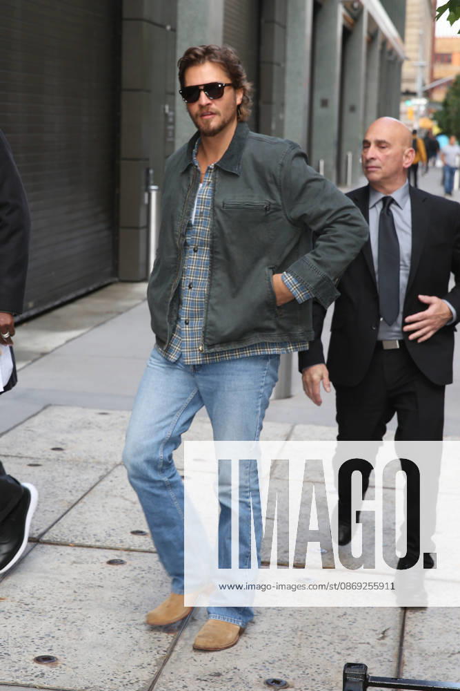 LUKE GRIMES at ABC Studios in New York City for ‘Live With Kelly and Markâ New York USA - ZUMAh16_ 20261012_zaf_h16_067