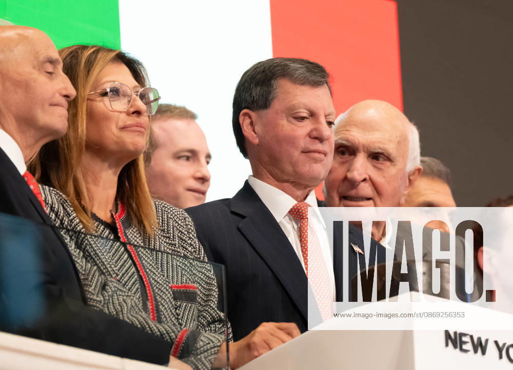Commissioner of the Social Security Administration Frank Bisignano rings opening bell on the trading floor of the New York Stock Exchange (NYSE) in New York, NY on October 12, 2026 in celebration of Columbus Day. He was joined among others by journalist Maria Bartiromo, chef Lidia Bastianich, businessman Kenneth Langone Sr. New York USA - ZUMAr339 20261012_znp_r339_004
