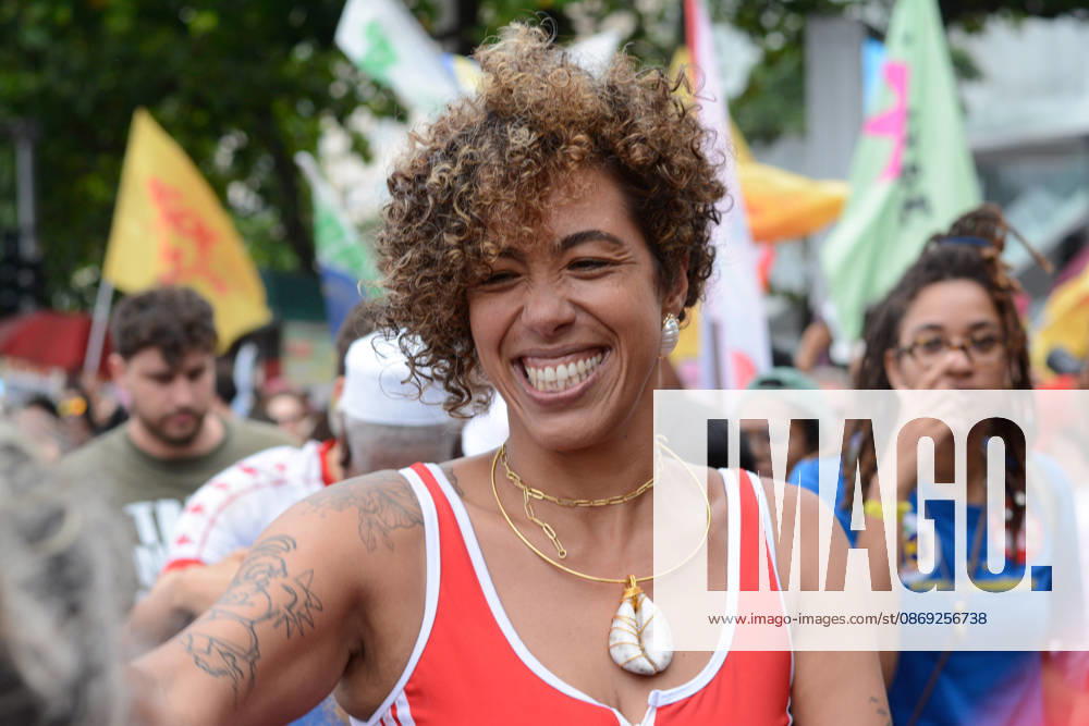 RIO DE JANEIRO, RJ - 12.10.2026: BRASIL PELA DEMOCRACIA RJ - Councilwoman Taliria at the pro-Lula event held this afternoon (12) during Brasil pela democracia Rj held in Copacabana in Rio de Janeiro, RJ. x3030192x CarlosxSanttos