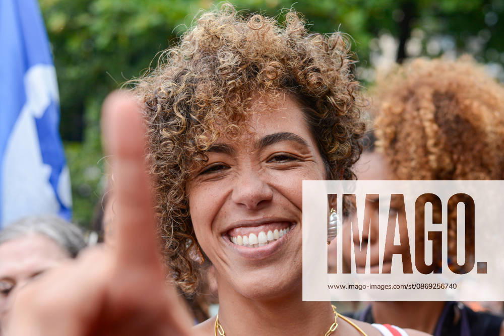 RIO DE JANEIRO, RJ - 12.10.2026: BRASIL PELA DEMOCRACIA RJ - Councilwoman Taliria at the pro-Lula event held this afternoon (12) during Brasil pela democracia Rj held in Copacabana in Rio de Janeiro, RJ. x3030194x CarlosxSanttos