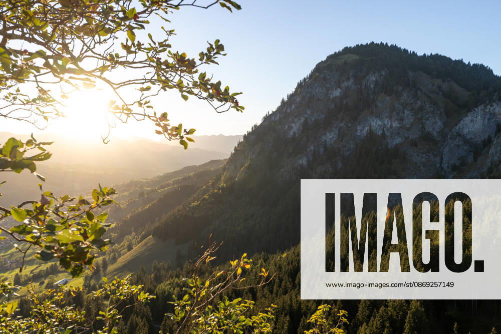 Autumn evening in the Allgäu: A view of the setting sun in the Bavarian Alps near Oberjoch, Bad Hindelang, Bavaria, Germany