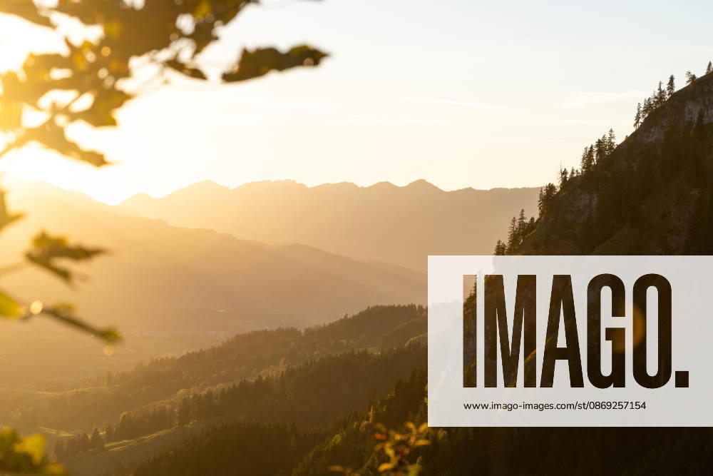 Autumn evening in the Allgäu: A view of the setting sun in the Bavarian Alps near Oberjoch, Bad Hindelang, Bavaria, Germany