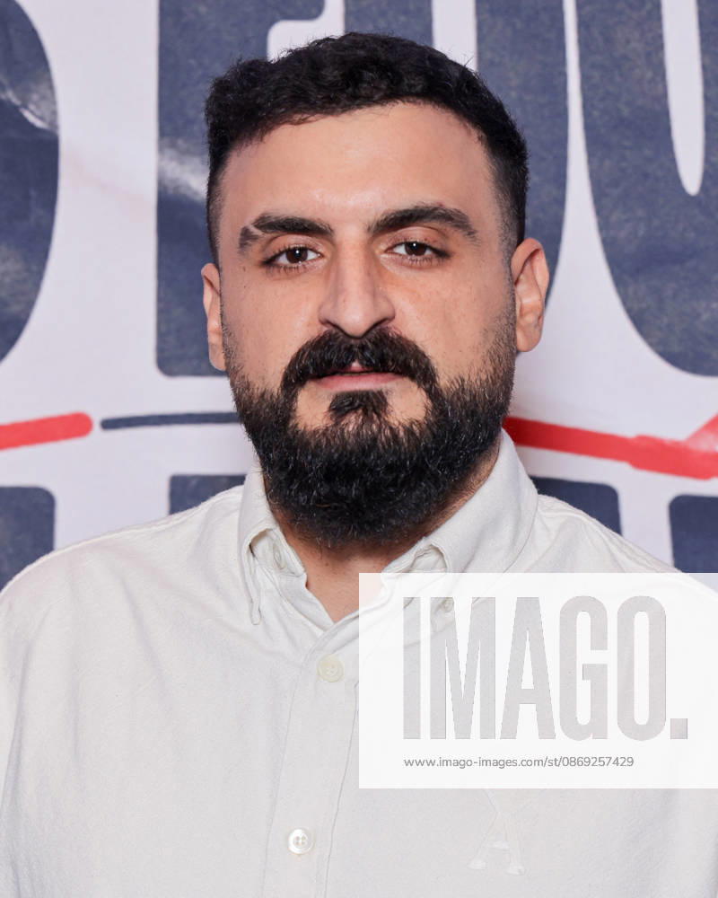 Les Fous Du Bus Premiere - Paris Umut Koker attends the photocall for the premiere of Les Fous Du Bus held at the Elysees Biarritz in Paris, France on October 12, 2026. Photo by David Boyer ABACAPRESS.COM Paris France