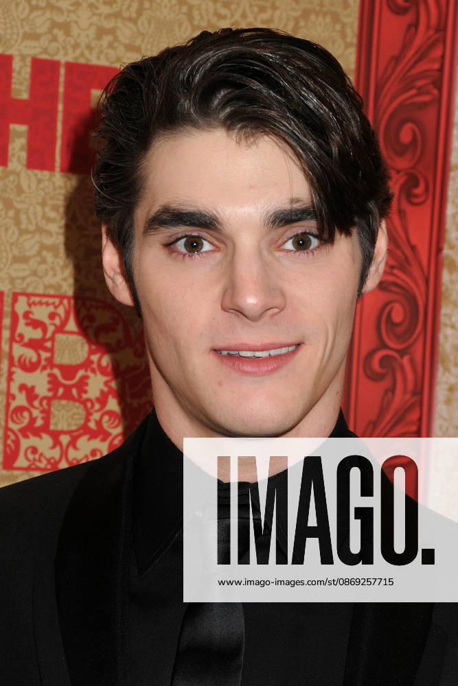 Beverly Hills, California - RJ Mitte. HBO Golden Globe Awards 2014 After Party held at Circa 55 at the Beverly Hilton. USA - ZUMAa123 20261012_zaa_a123_010